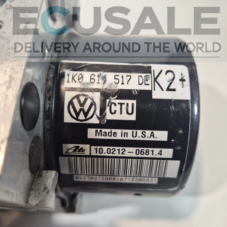 Bomba ABS original VAG 1K0614517DE – vista del conector y del cuerpo