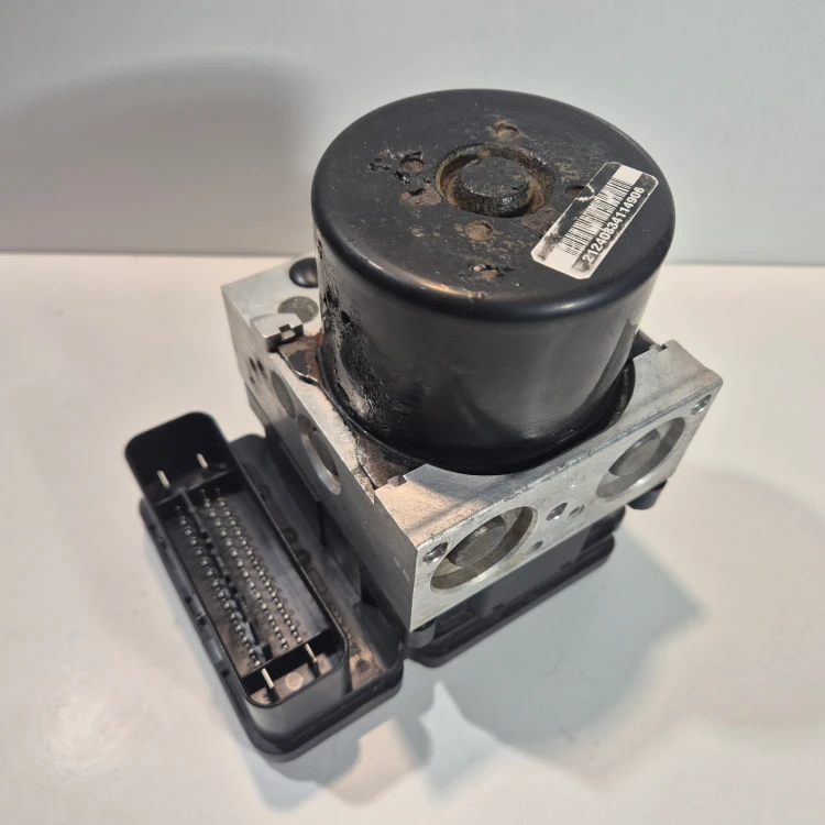 AV59-2C405-CC 10096101543 bomba ABS con centralita Ford Fiesta