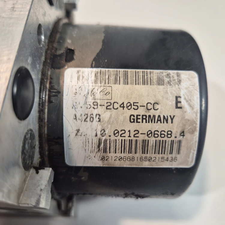 AV59-2C405-CC 10096101543 bomba ABS con centralita Ford Fiesta