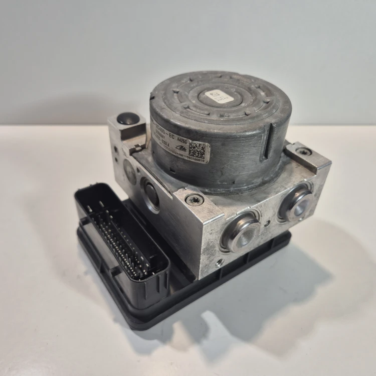 EG9C-2C405-EC EG9C-2C219-BC pompe ABS avec calculateur Ford Mondeo