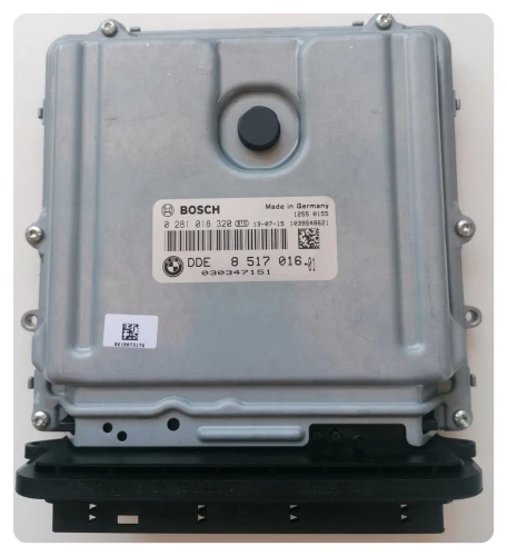 8517016 0281018320 calculateur moteur BMW 3.0 Diesel DDE8517016 X5 / X6