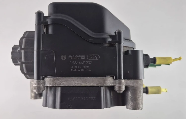 098644D232 500059696 Bosch AdBlue-Pumpe Iveco Stralis