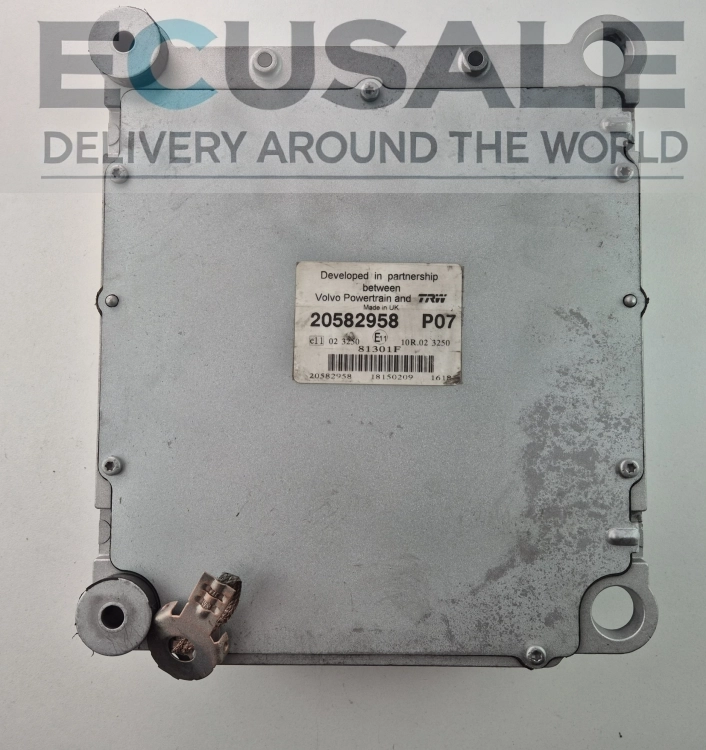 Calculateur moteur Volvo 20582958 TRW P07