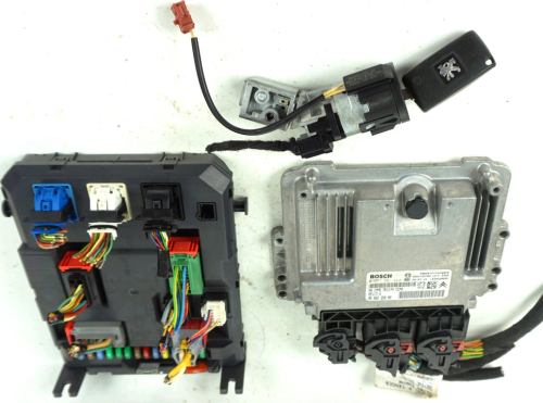 calculateur moteur PEUGEOT 207