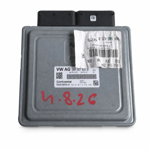calculateur moteur VW 06K907425B Continental SIMOS 18.1