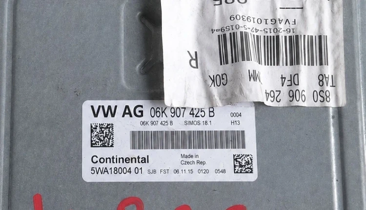 Étiquette du calculateur moteur VW 06K907425B
