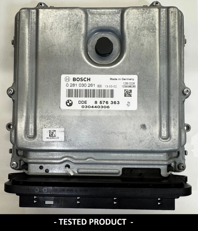 8576363 0281030261 centralina motore BMW 2.0 Diesel DDE8576363